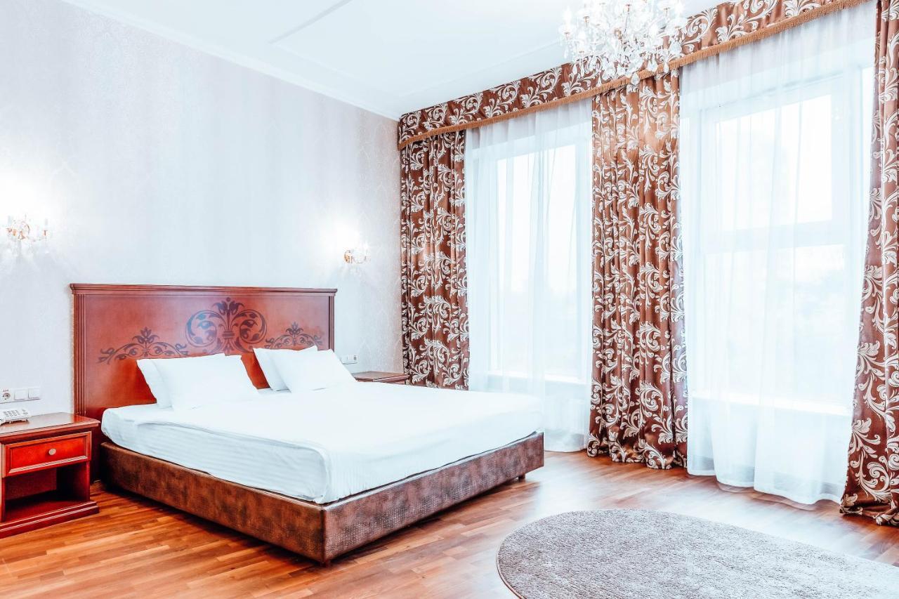 Black Sea Hotel Kiev Exteriör bild